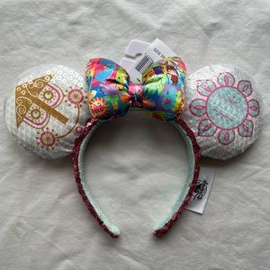 NWT Disney Parks It's a Small World Minnie Sequined Ear Headband with Bow